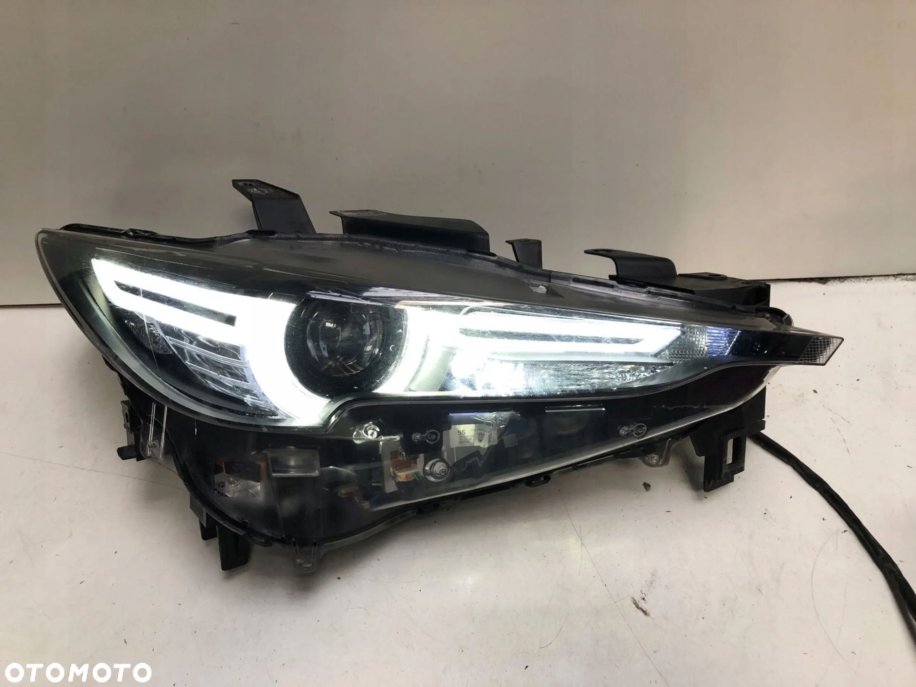 Reflektor prawy Mazda CX-5 II Lift - 1