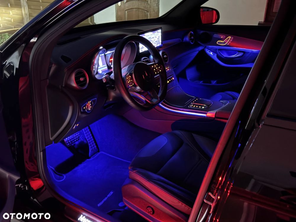 Mercedes-Benz GLC 220 d 4Matic 9G-TRONIC AMG Line Plus - 17