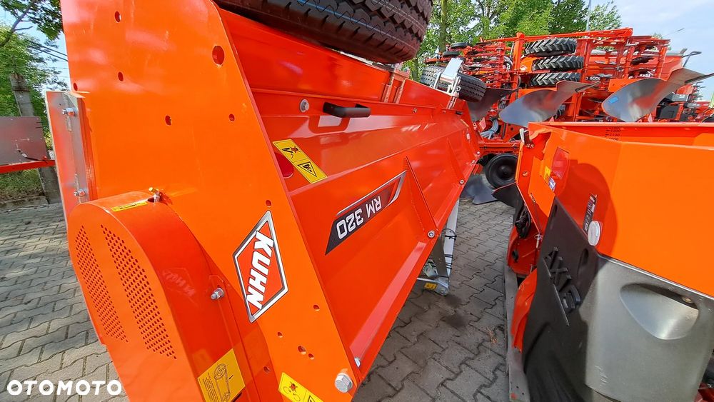Kuhn RM 320 - 3