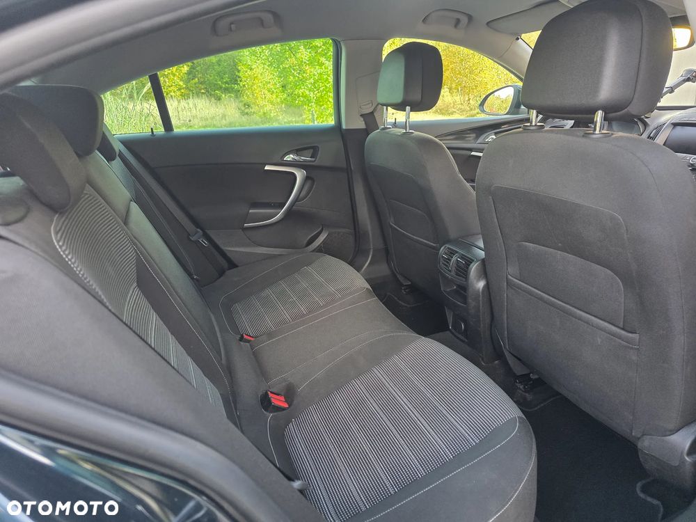 Opel Insignia - 11