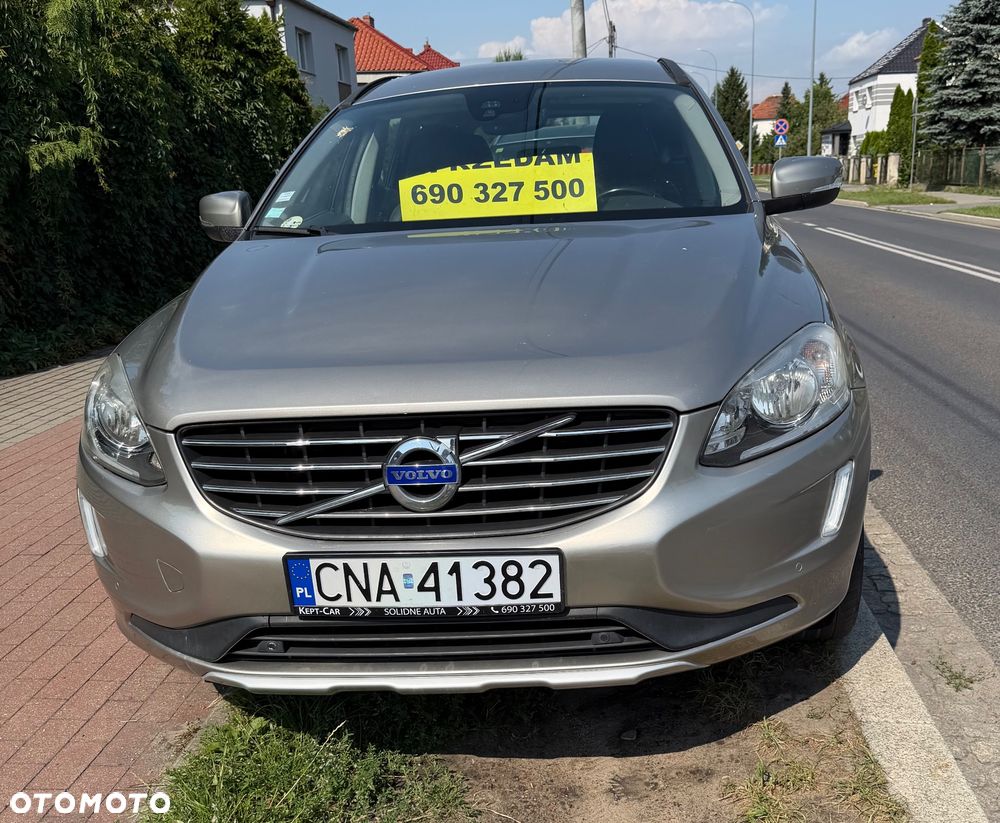 Volvo XC 60 D4 Geartronic Momentum - 14