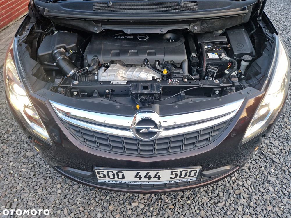 Opel Zafira - 17