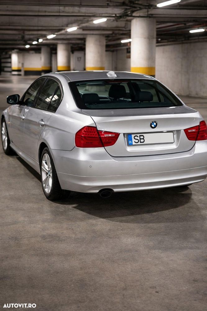 BMW Seria 3 318d - 20