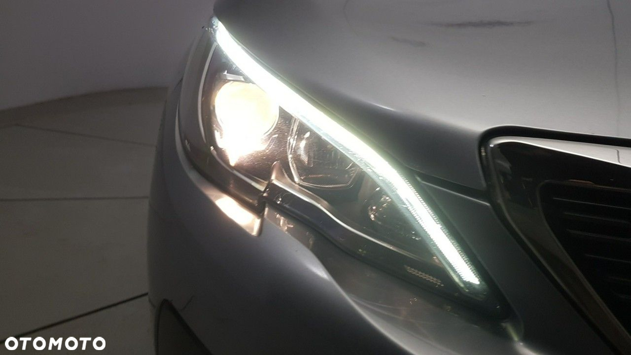 Peugeot 308 - 15