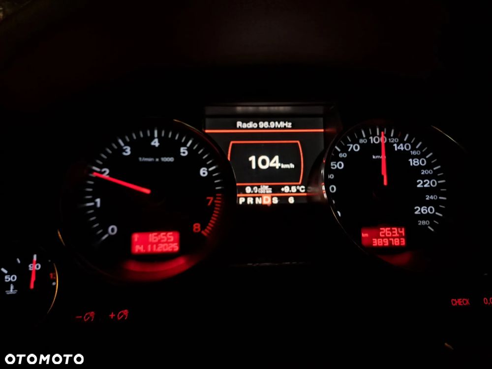 Audi A8 4.2 Quattro Langversion - 14