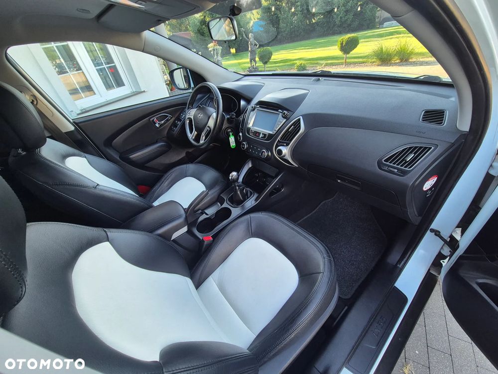 Hyundai ix35 1.7 CRDi Comfort 2WD - 16