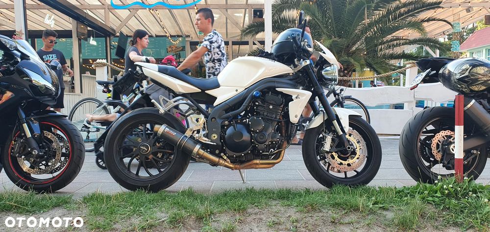 Triumph Speed Triple - 8