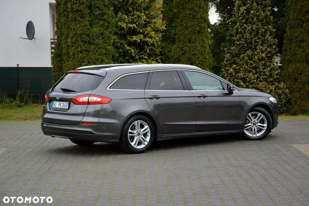 Ford Mondeo - 12