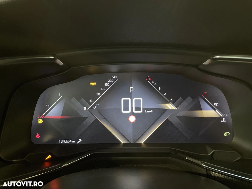 DS Automobiles DS 7 Crossback - 10