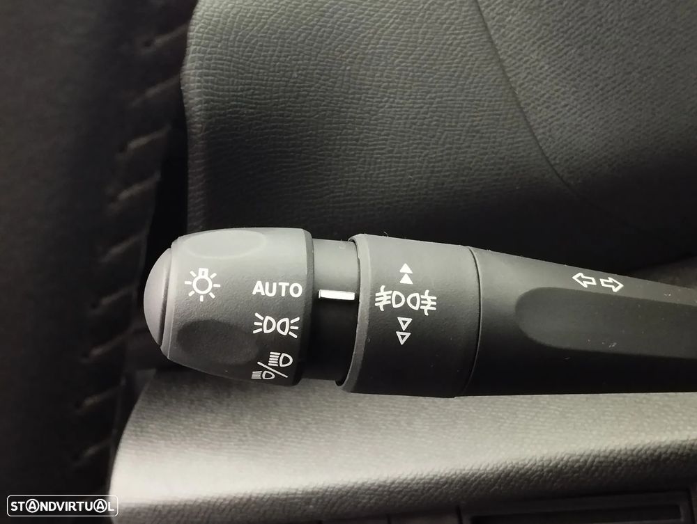 Citroën C4 1.5 BlueHDi Feel Pack EAT8 - 23