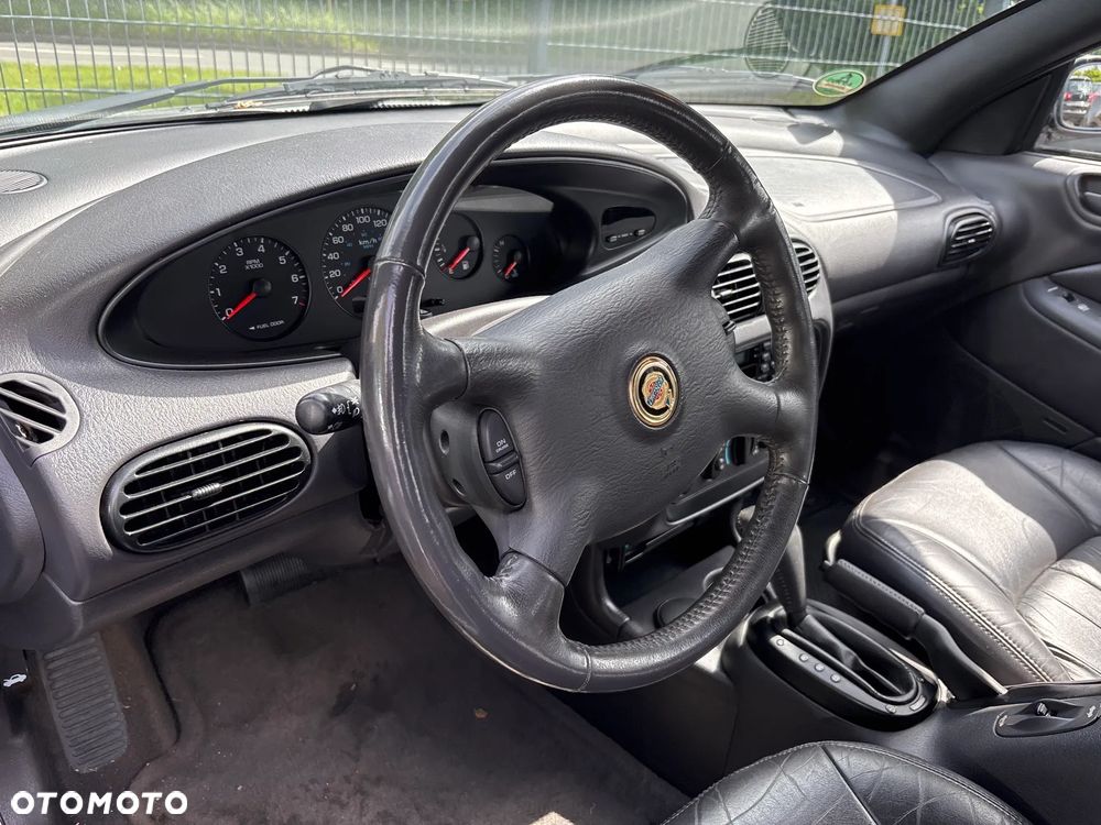 Chrysler Stratus - 7
