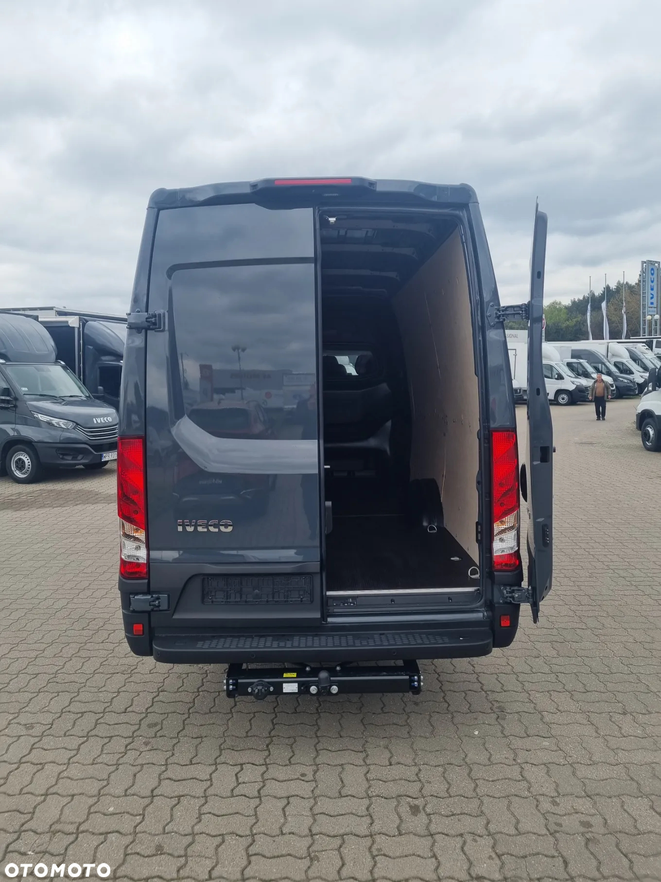 Iveco 7 OSBOWE OD RĘKI - AKCYZA W CENIE !!! - 12