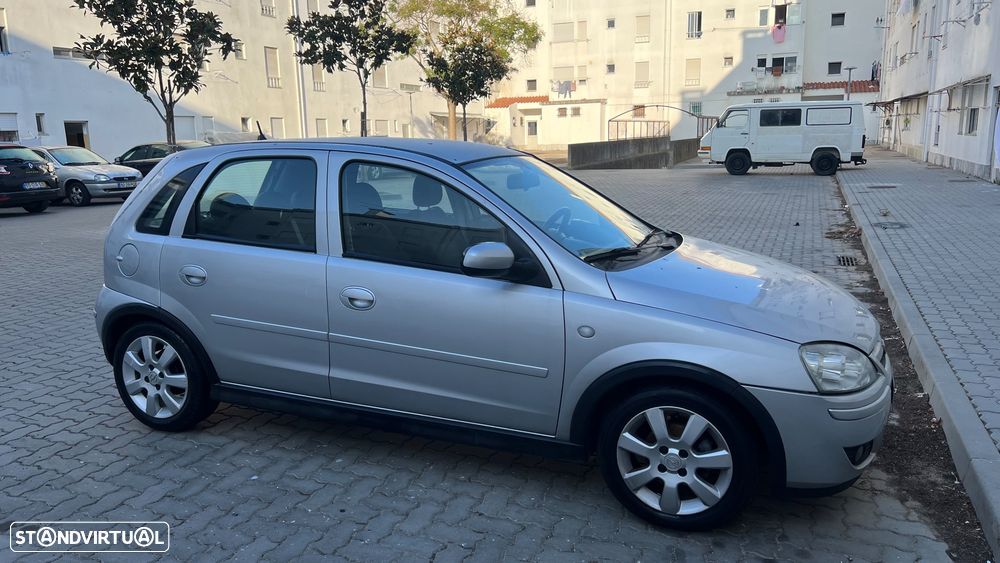 Opel Corsa 1.2 Twinport Enjoy - 16