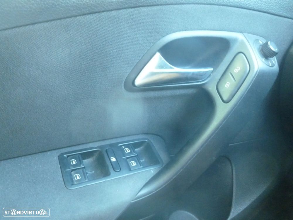 VW Polo 1.6 TDI Highline - 35