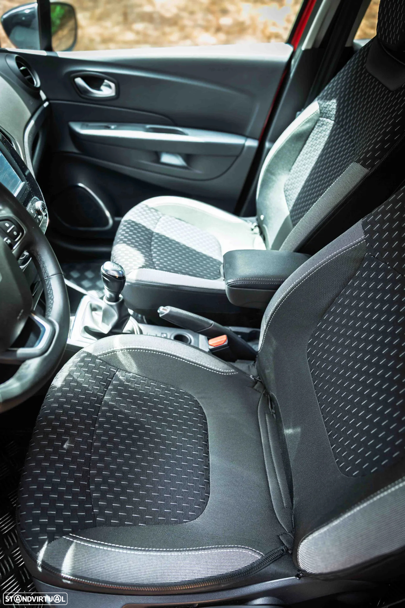 Renault Captur 1.5 dCi Exclusive C/Pneu - 30