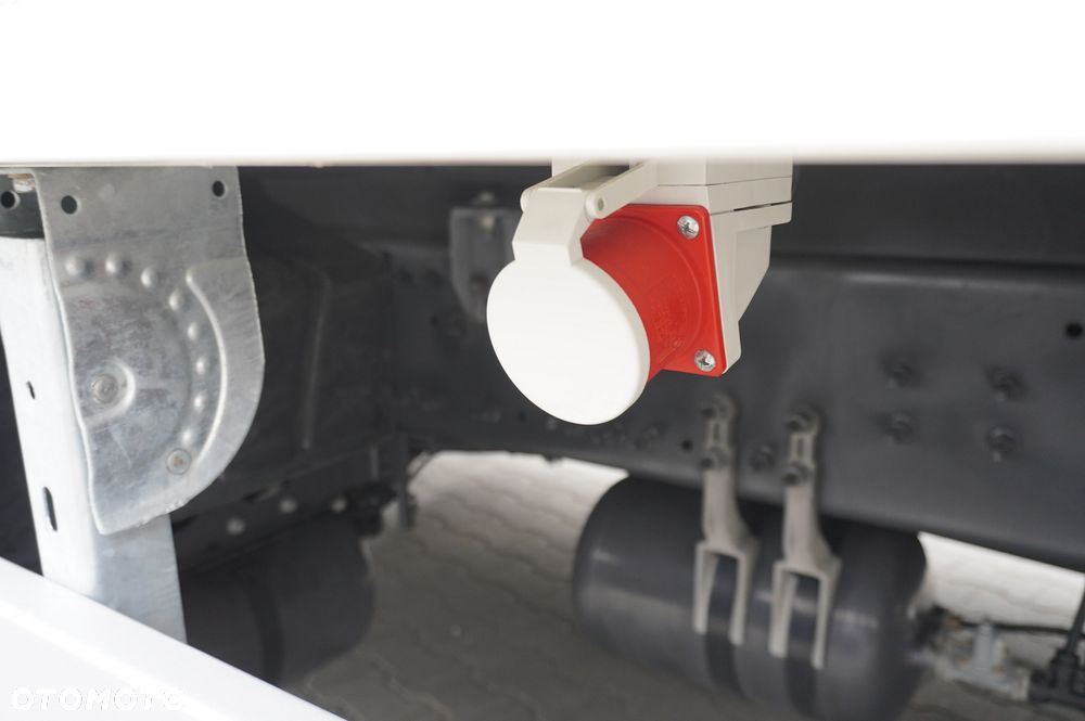 Volvo FH 460 / Chłodnia Krone 23 EPAL! / Carrier Supra 1150 MT Silent / Multitemperatura / Oś skrętna - 9