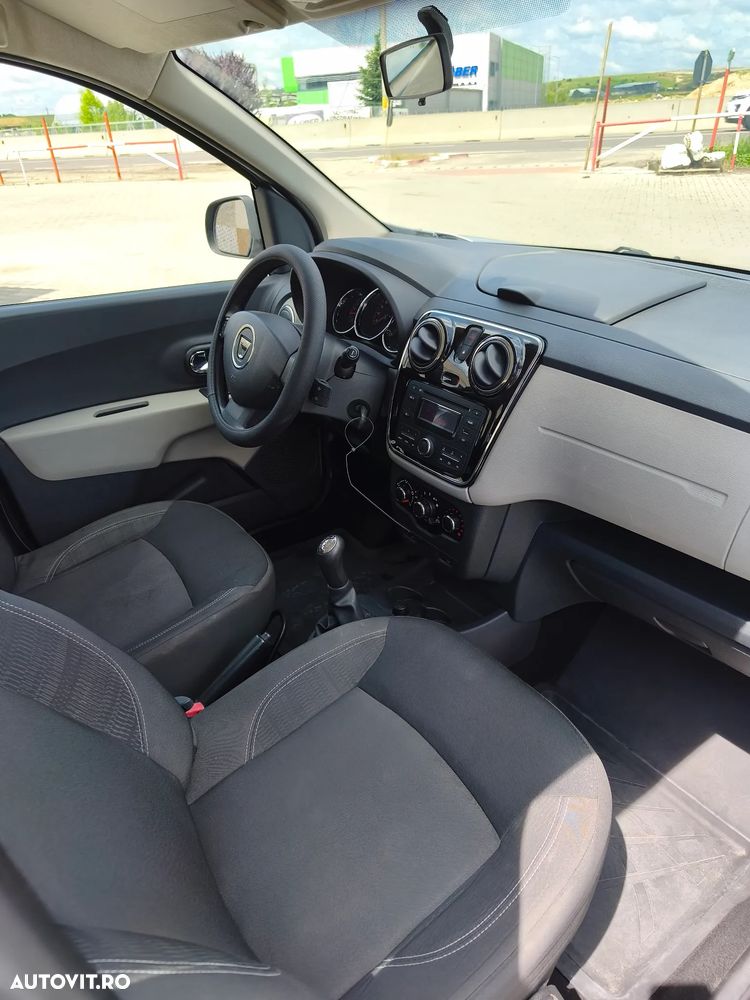 Dacia Lodgy dCi 90 Laureate - 18
