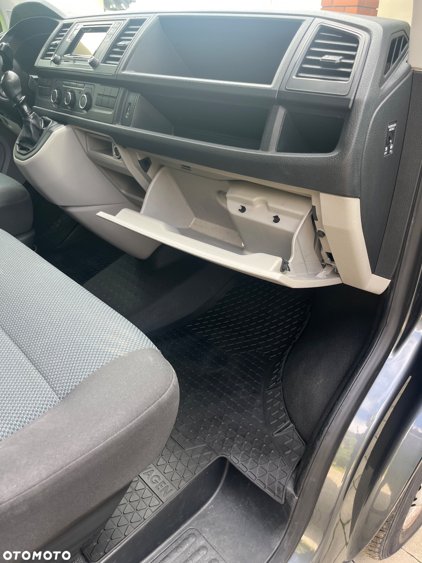 Volkswagen T6 - 20