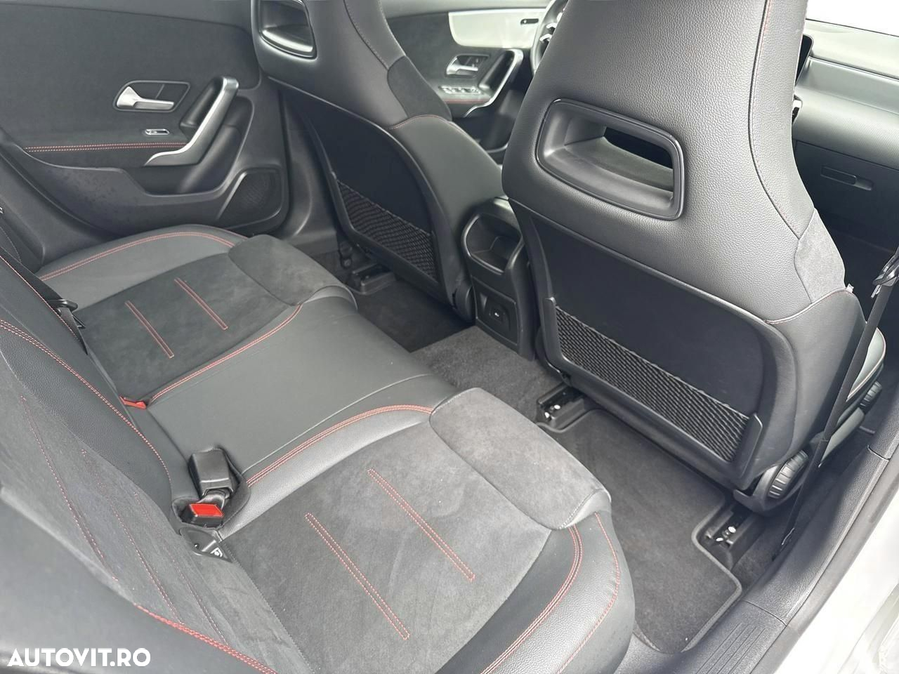 Mercedes-Benz A 180 MHEV 7G-DCT - 16
