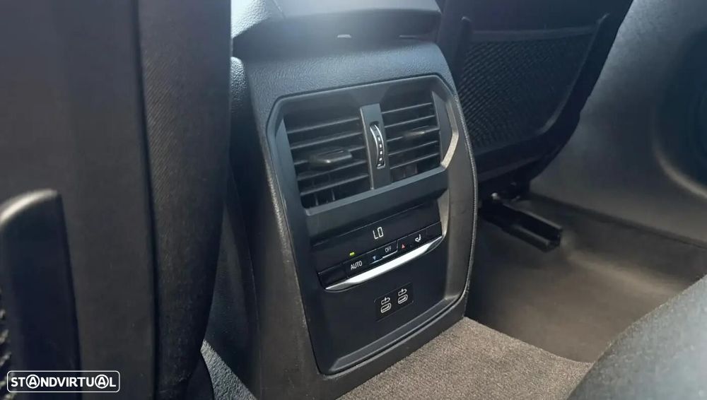 BMW 330 e Corporate Edition Auto - 17