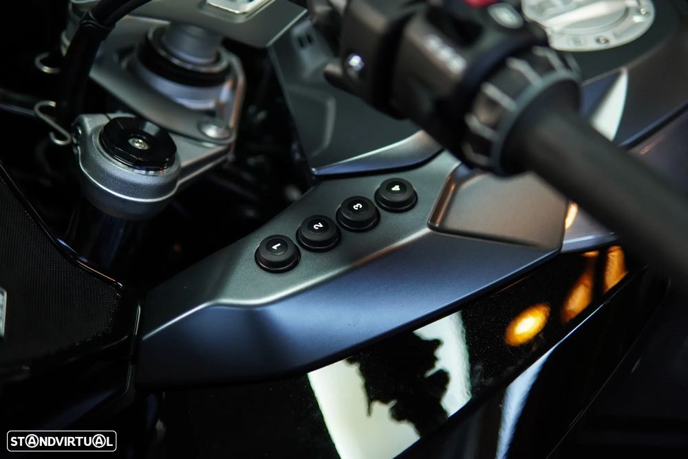 BMW R 1300 RT TRIPLE BLACK  C/ ASA - 34