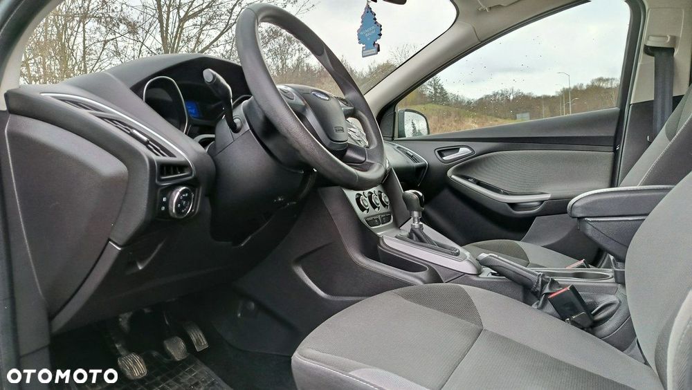 Ford Focus - 16