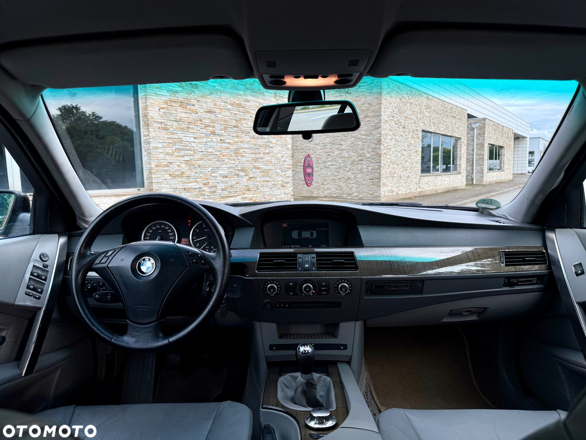 BMW Seria 5 - 22