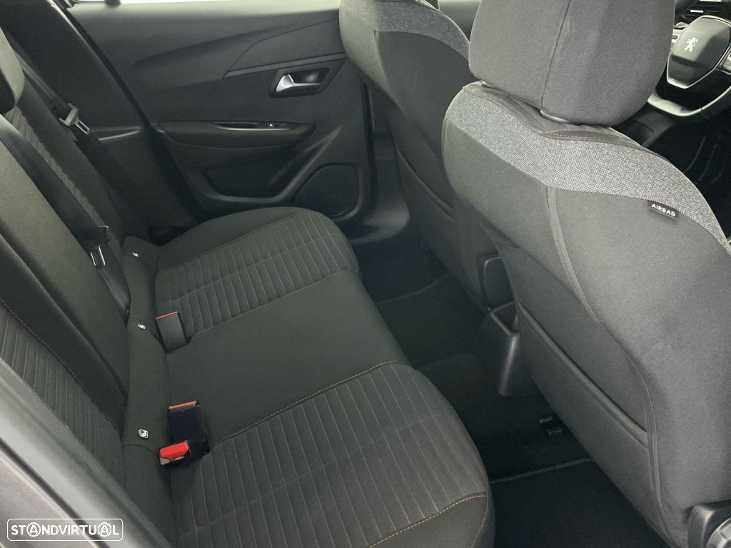 Peugeot 208 1.2 PureTech Active Pack - 25