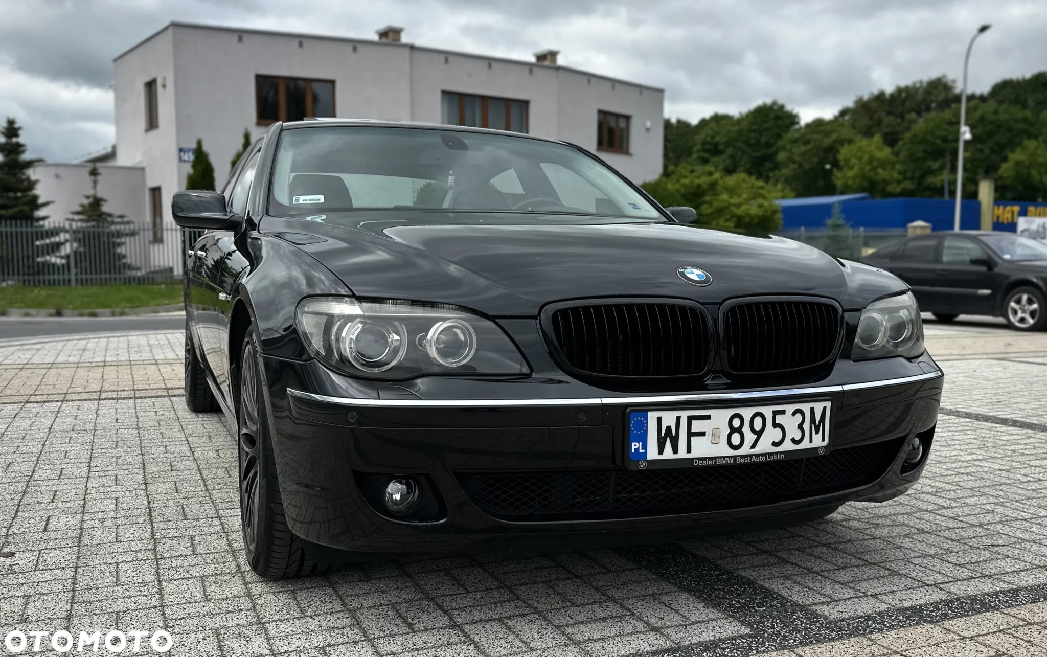 BMW Seria 7 750i L - 7