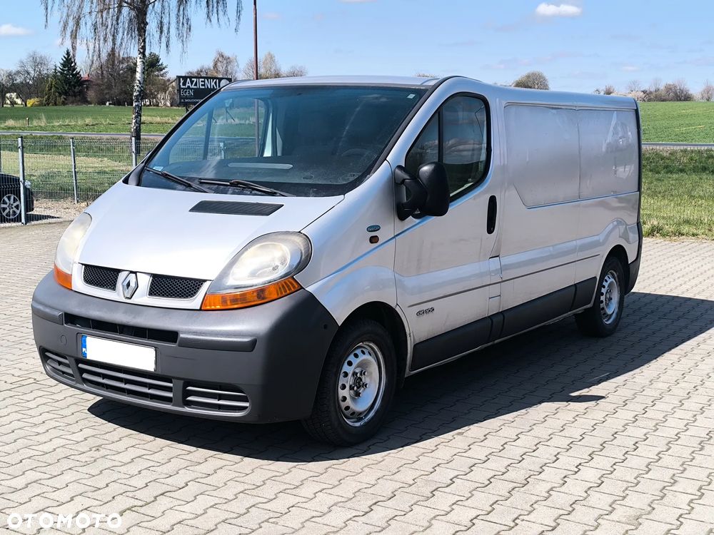 Renault trafic - 1
