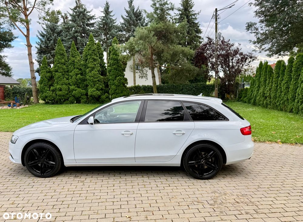 Audi A4 Avant - 9