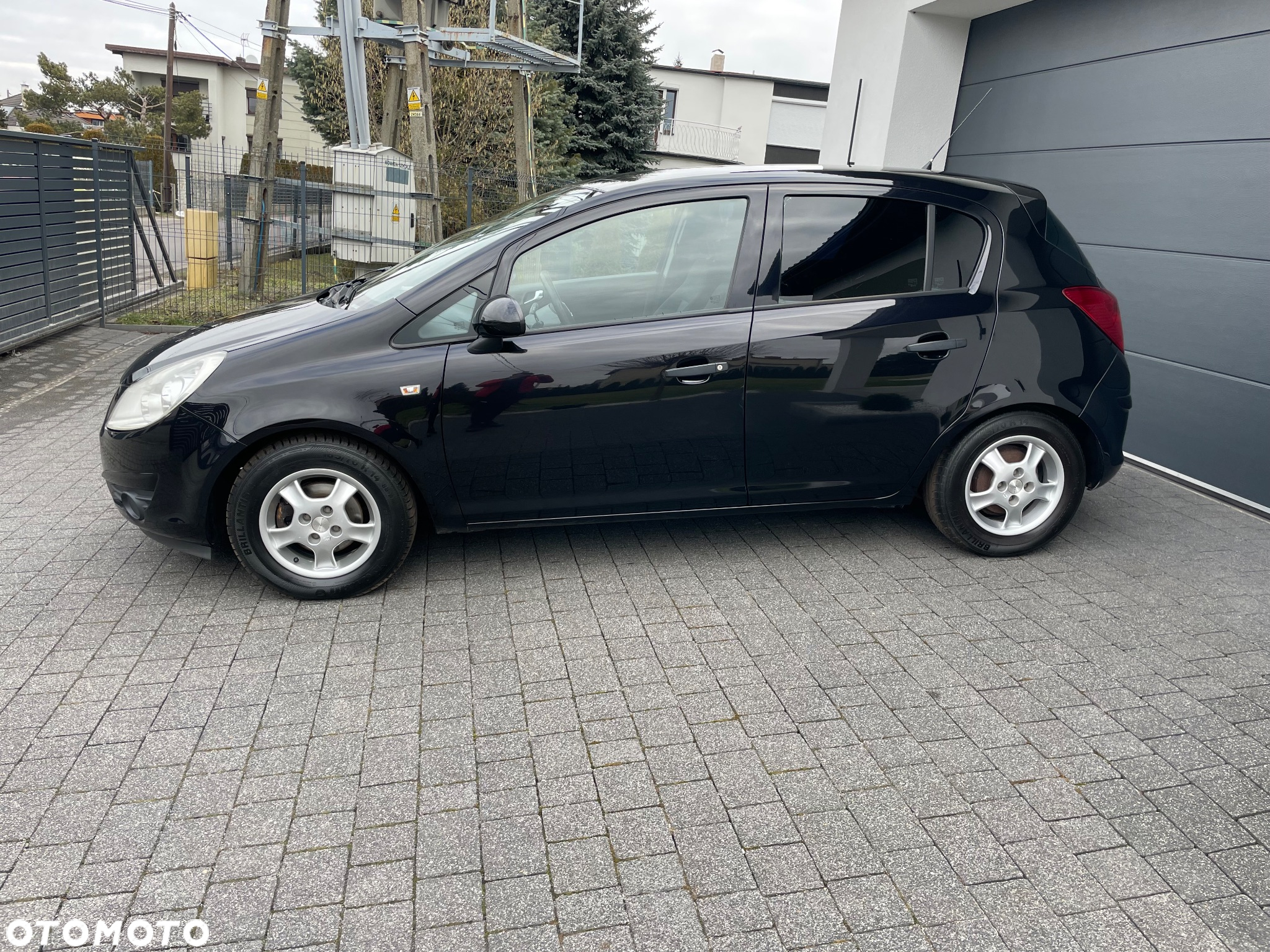 Opel Corsa 1.2 16V Sport - 11