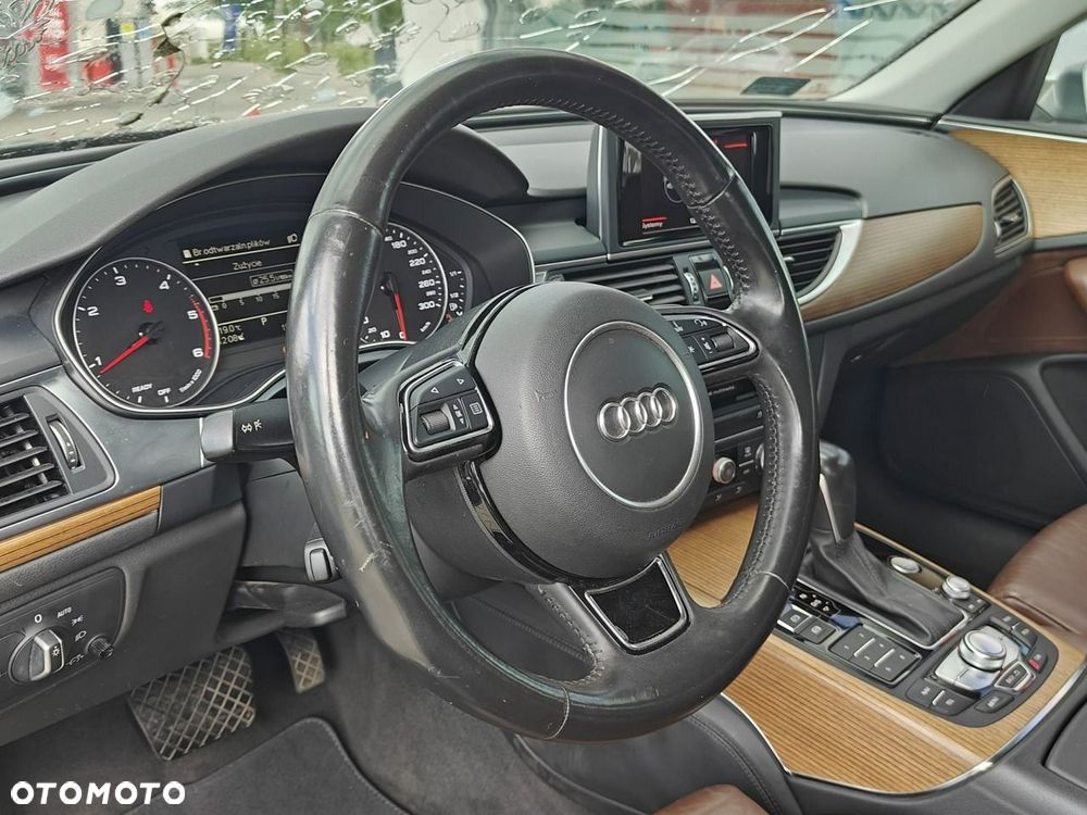 Audi A6 Avant - 11