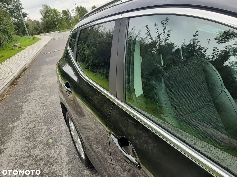 Nissan Qashqai 1.6 DCi Tekna Xtronic EU6 - 32