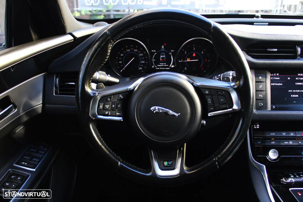 Jaguar XF E-Performance Aut. R-Sport - 34
