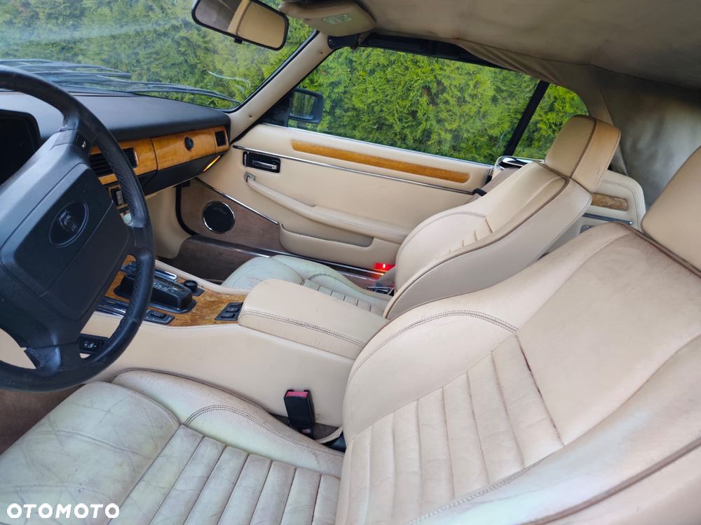 Jaguar XJS - 22