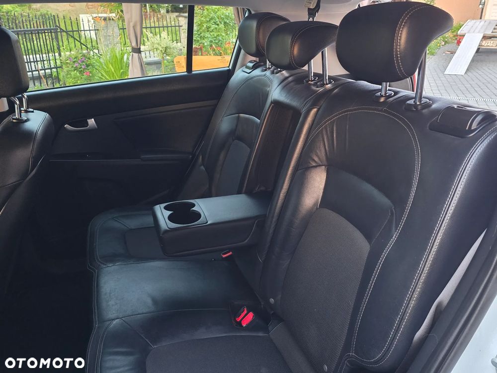 Kia Sportage 1.6 GDI S 2WD - 19