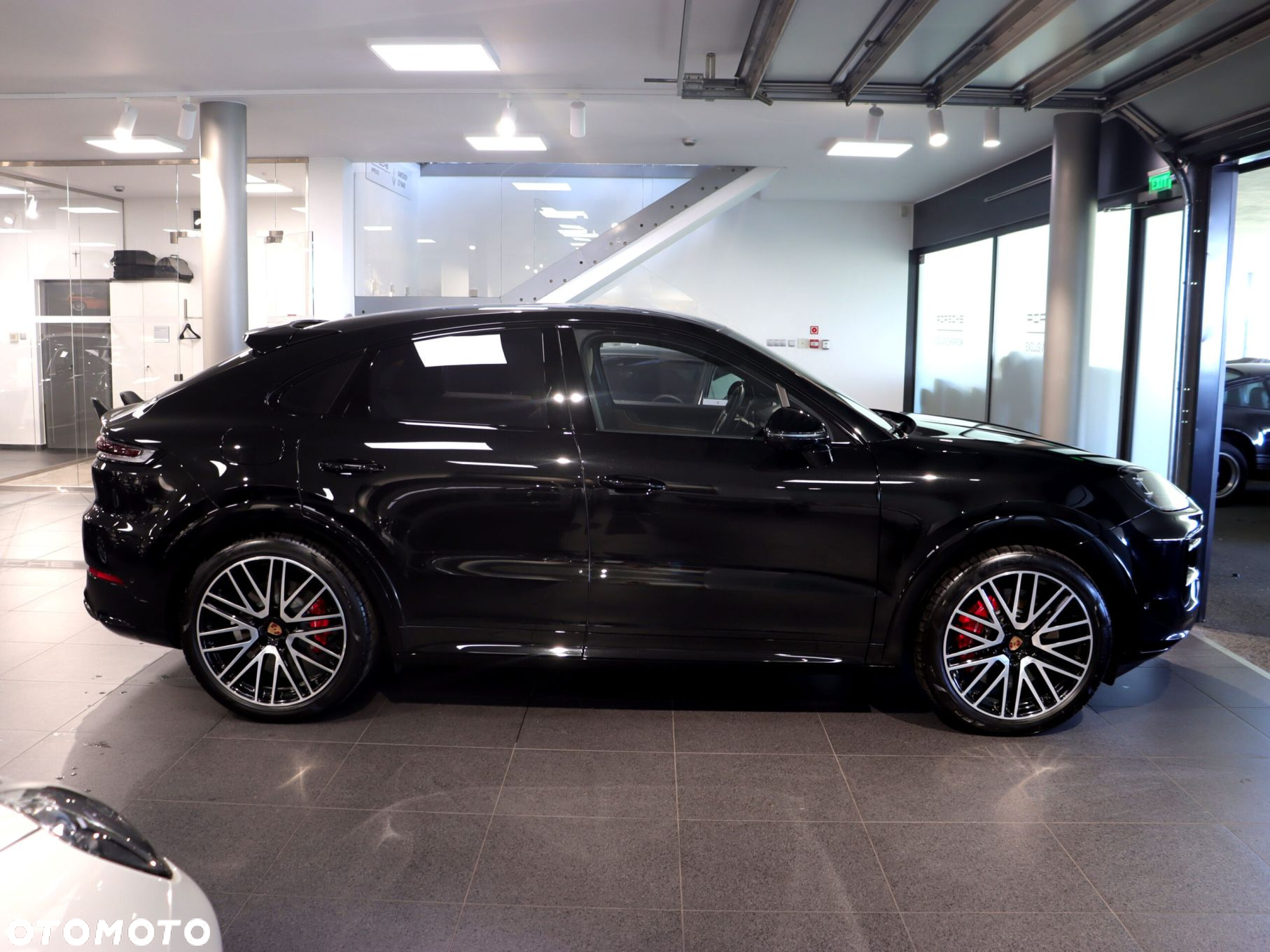 Porsche Cayenne Coupe S - 6