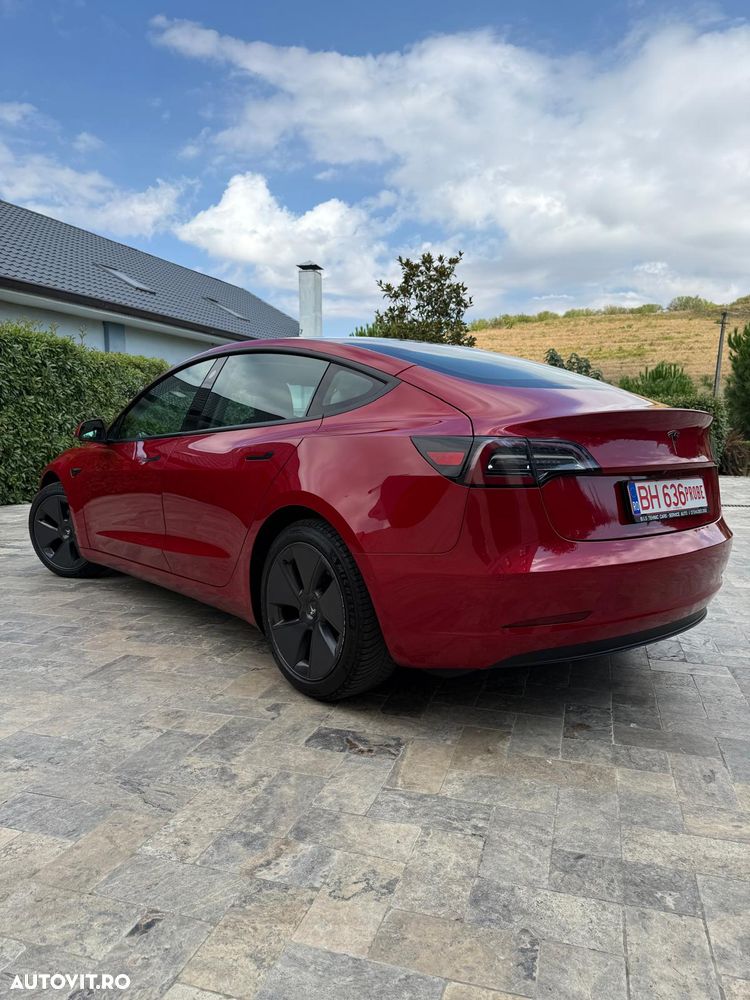 TESLA Model 3 2021 — imagine 7