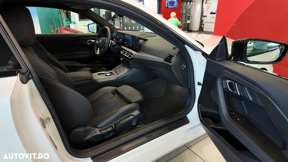 BMW Seria 2 218i AT - 11