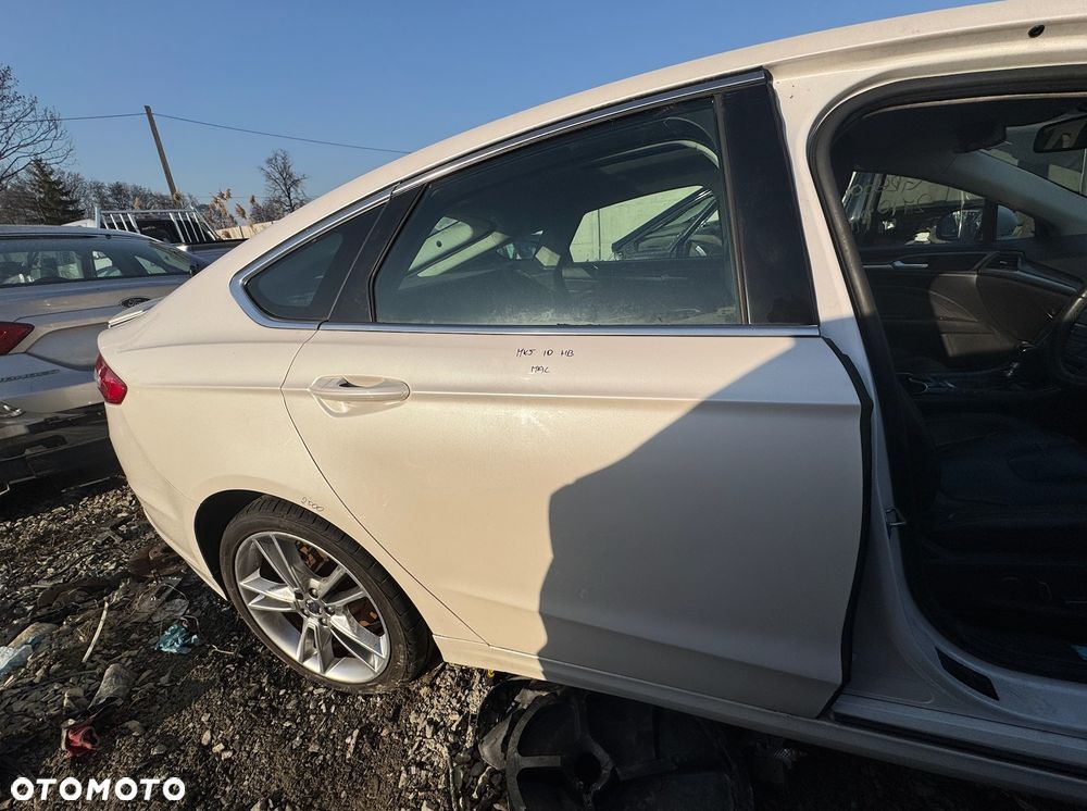 DRZWI PRAWY TYŁ FORD MONDEO MK5 HB KOLOR ID - 1