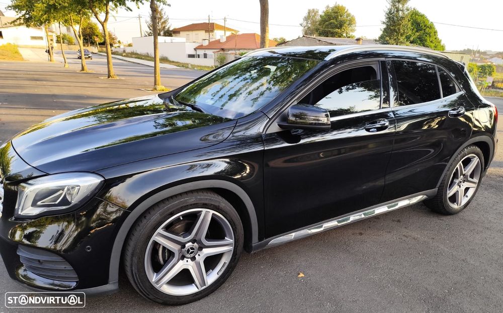 Mercedes-Benz GLA 180 d 7G-DCT AMG Line - 2