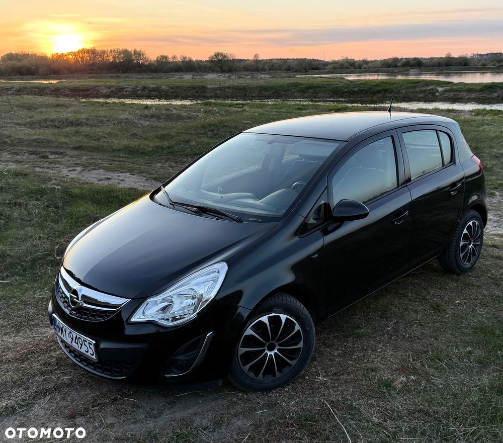 Opel Corsa 1.2 16V Cosmo - 4