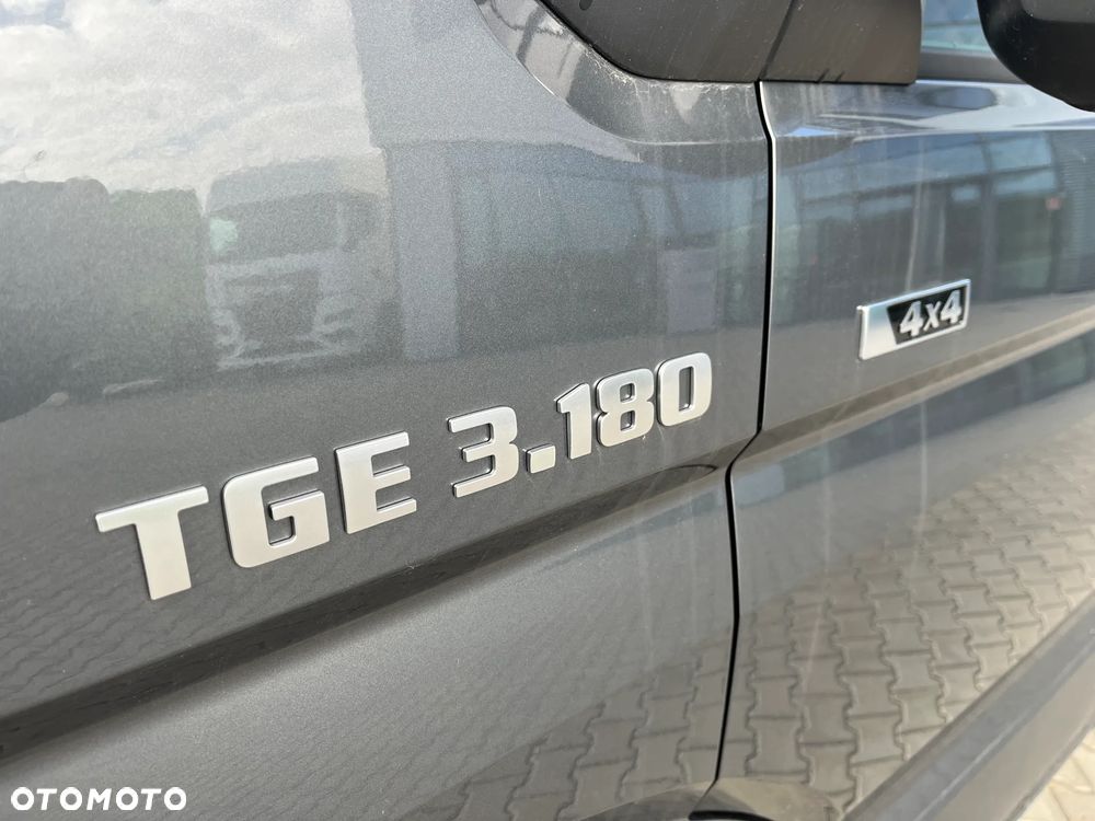 MAN TGE 3.180 4X4 - 13