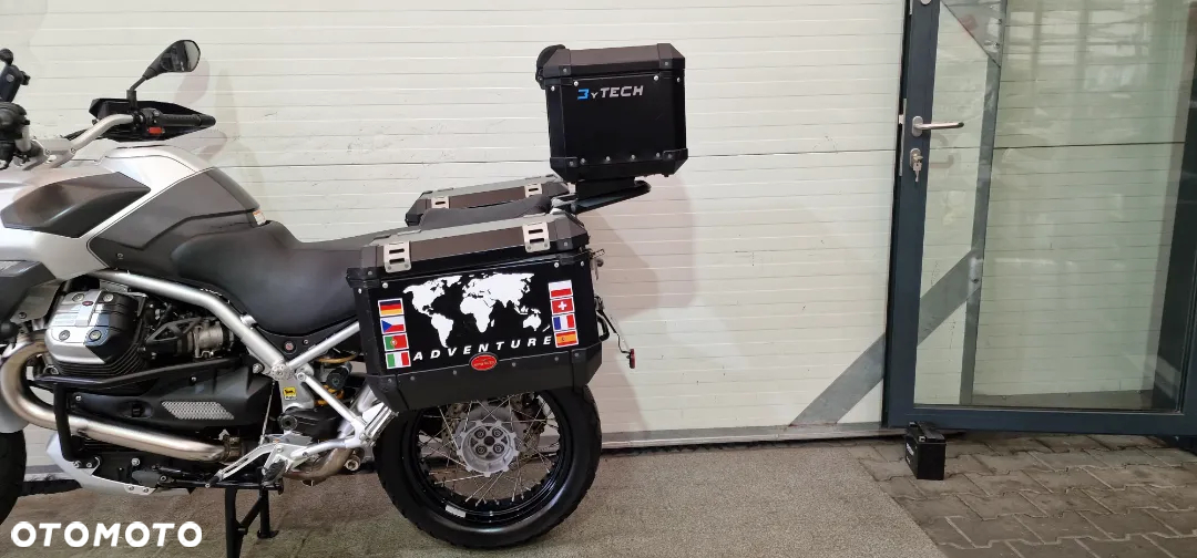 Moto Guzzi Stelvio - 7