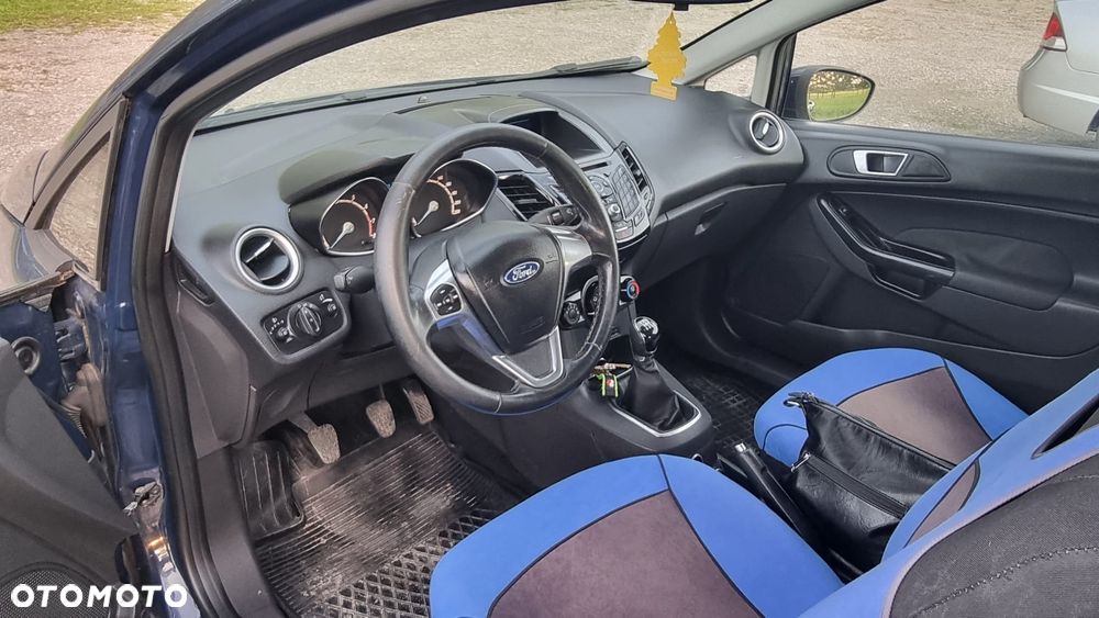 Ford Fiesta - 6