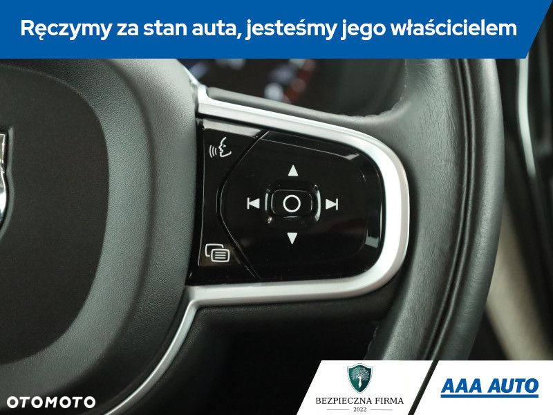 Volvo XC 60 - 16