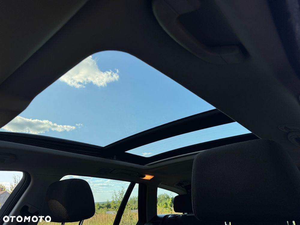 BMW Seria 3 - 25