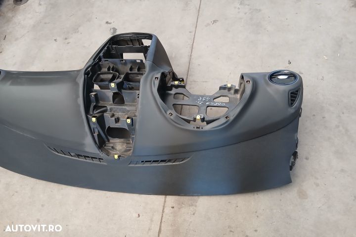 Plansa bord Opel Corsa D [2006 - 2011] Hatchback 5-usi 1.3 CDTi MT (7 - 2