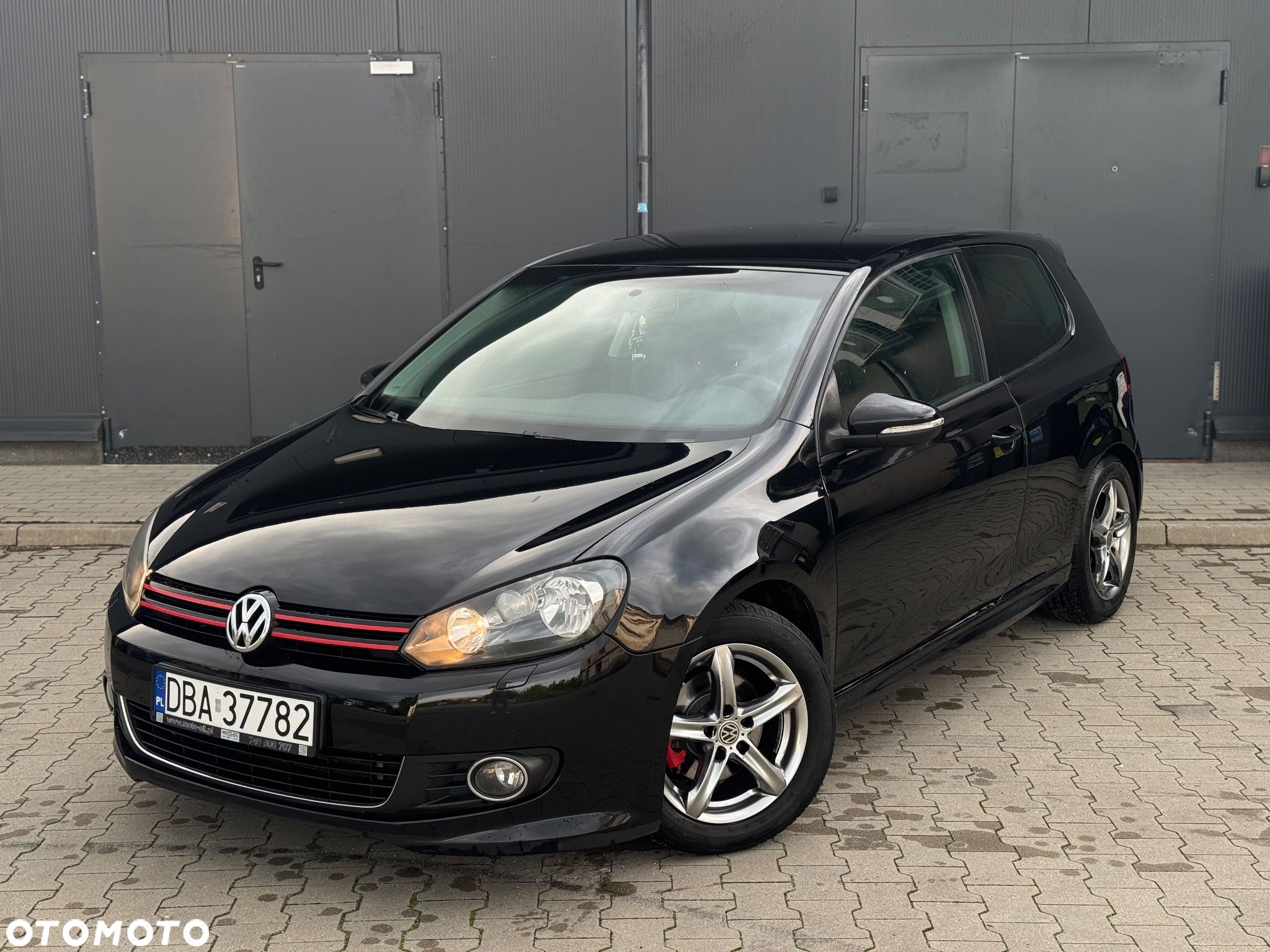 Volkswagen Golf VI 1.6 TDI Comfortline - 1
